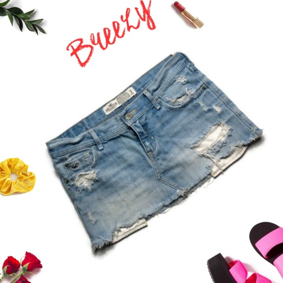 Hollister Dresses & Skirts - Hollister Distressed Mini Denim Skirt Size 3